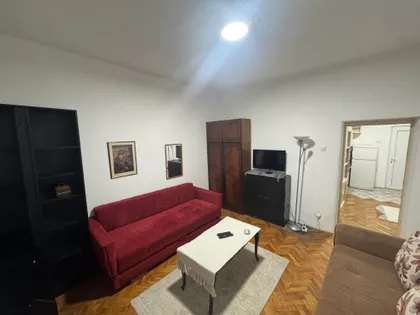 Avde Karabegovića 2 | 4zida.rs