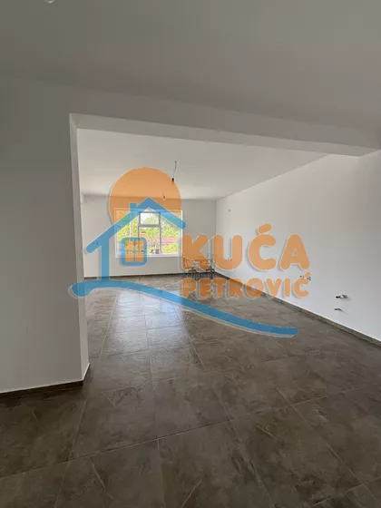 Trg kralja Aleksandra Ujedinitelja | 4zida.rs