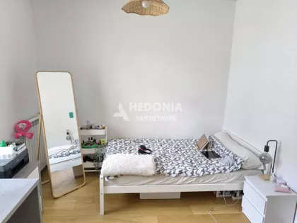 Tadije Sondermajera | 4zida.rs