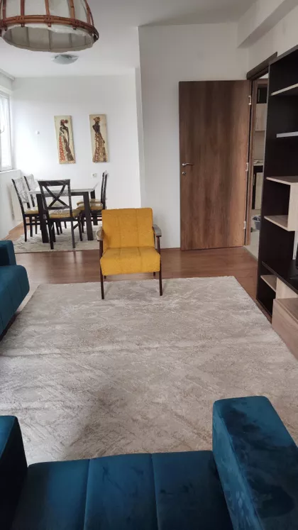 Vladimira Rolovića 43 | 4zida.rs