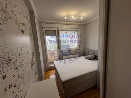 Cara Dušana | 4zida.rs