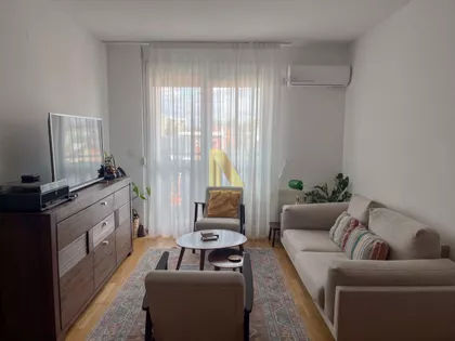 Banatić | 4zida.rs