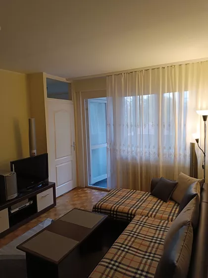 Obalskih Radnika 19 | 4zida.rs