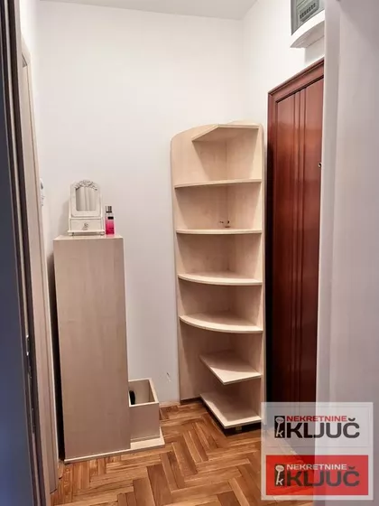 Grbavica | 4zida.rs