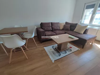 Medaković 3 | 4zida.rs