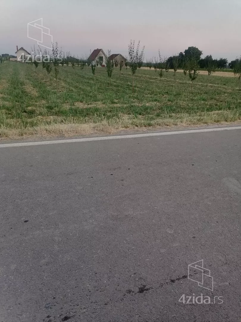 Poljoprivredno zemljište | 4zida