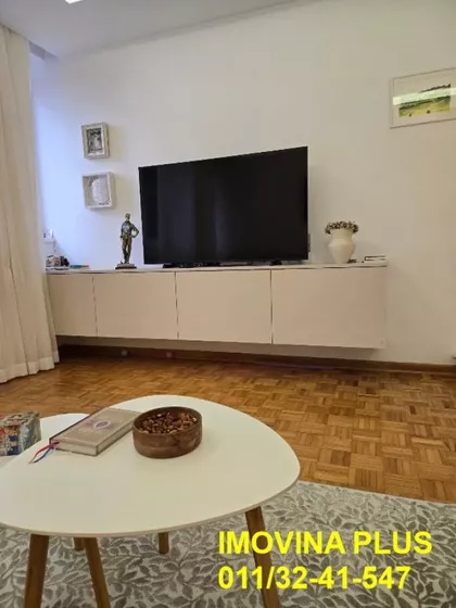 Albanske spomenice | 4zida.rs