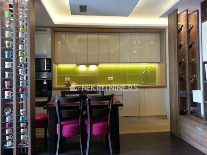 Dušana Vukasovića | 4zida.rs