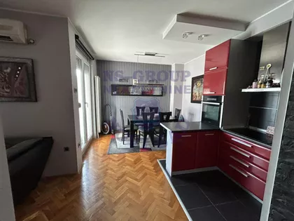 Bulevar Oslobođenja | 4zida.rs