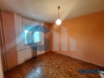 Mike Alasa | 4zida.rs