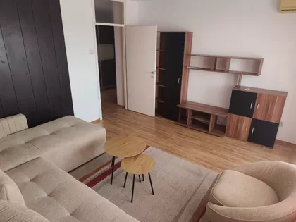 Bulevar Cara Lazara 85 | 4zida.rs