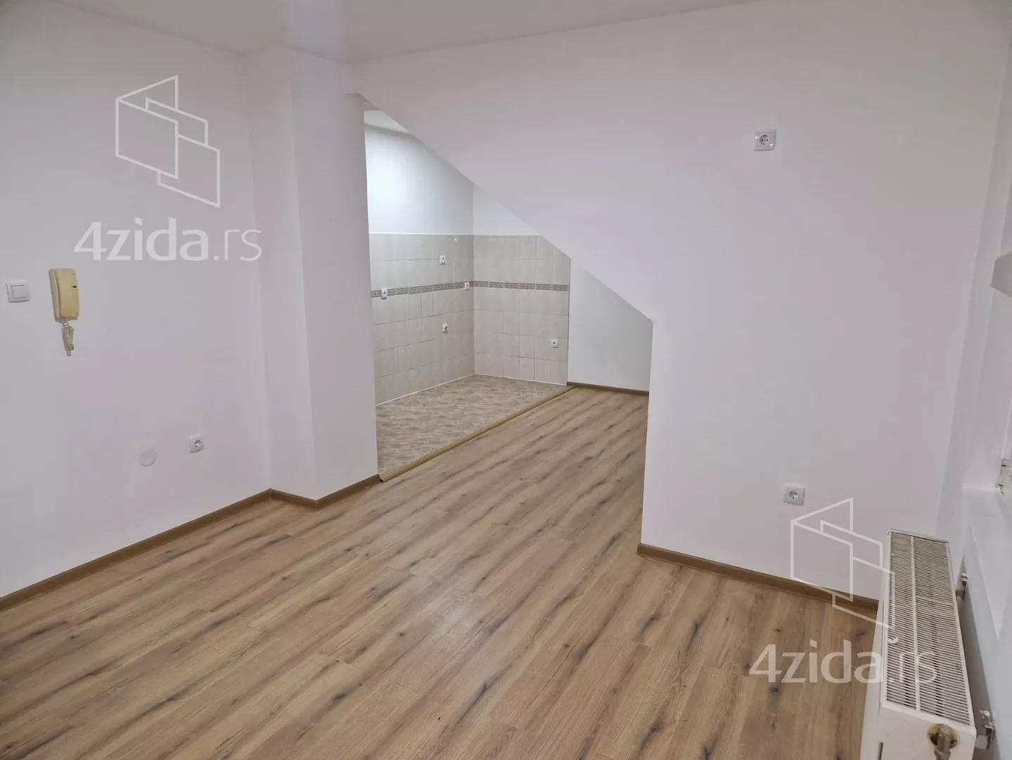 Garsonjera | 4zida