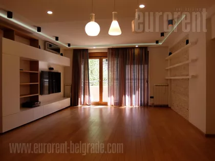HRAM SVETOG SAVE | 4zida.rs