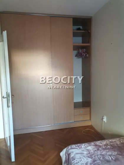 Vojvode Knićanina | 4zida.rs