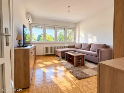 Konjarnik | 4zida.rs