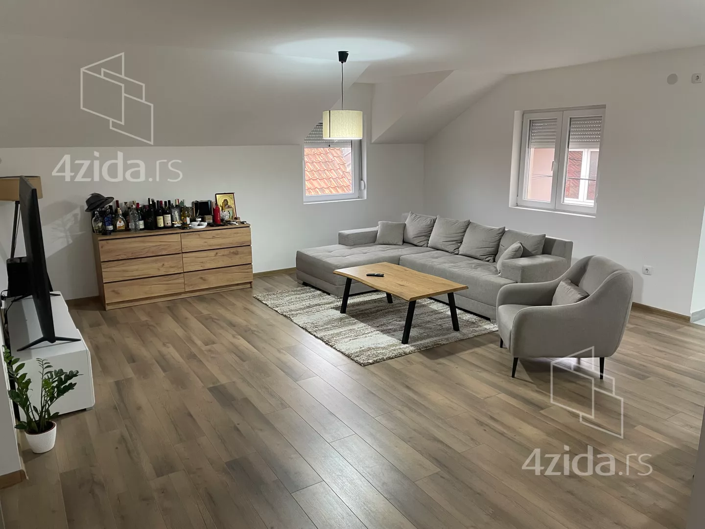 3-etažna kuća | 4zida