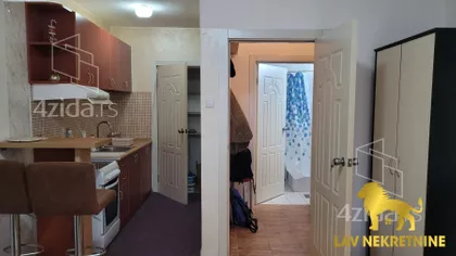 JUG BOGDANA | 4zida.rs