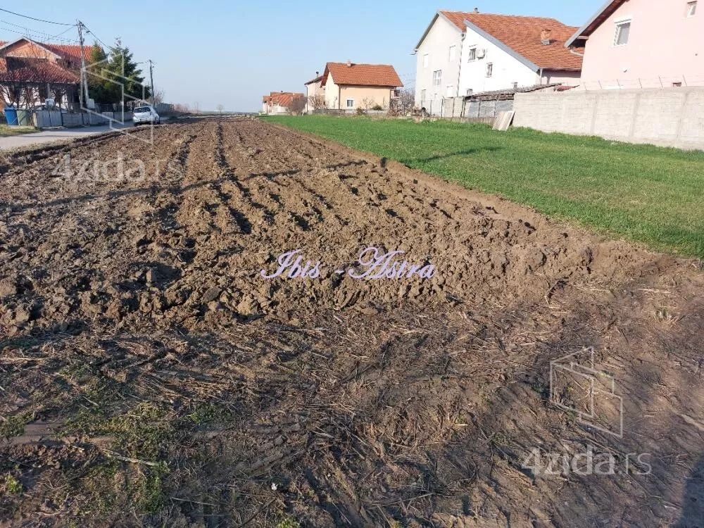 Građevinsko zemljište | 4zida