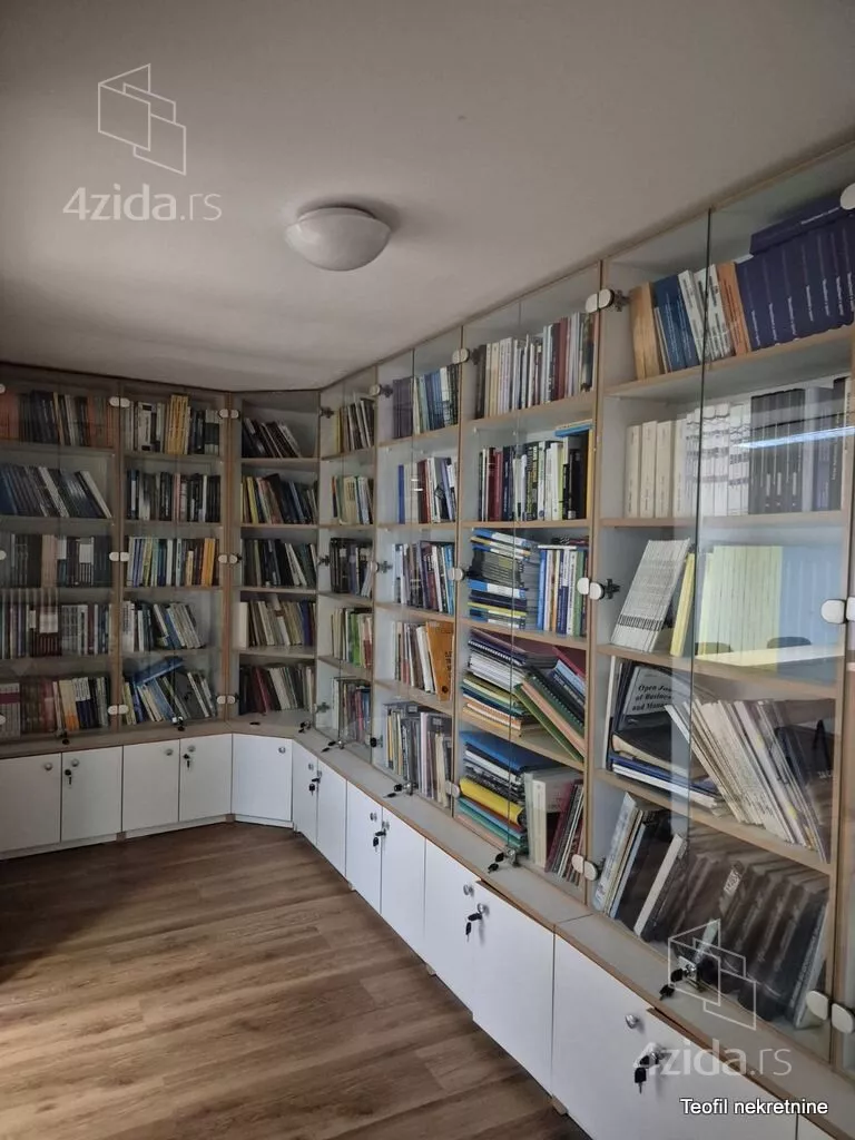 Poslovni prostor | 4zida