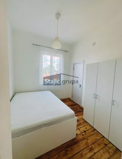 Maleška | 4zida.rs