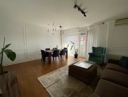 Kalenić pijaca | 4zida.rs