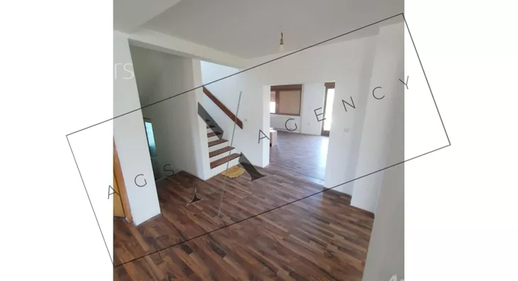 4-etažna kuća | 4zida