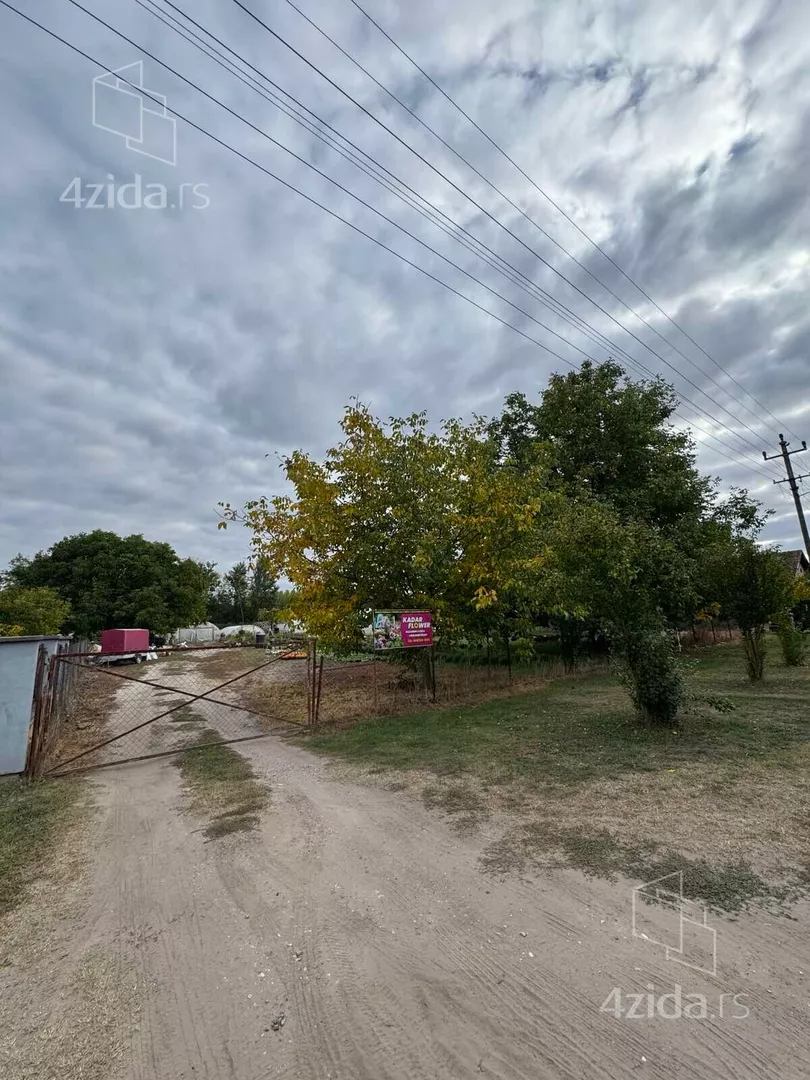 Građevinsko zemljište | 4zida