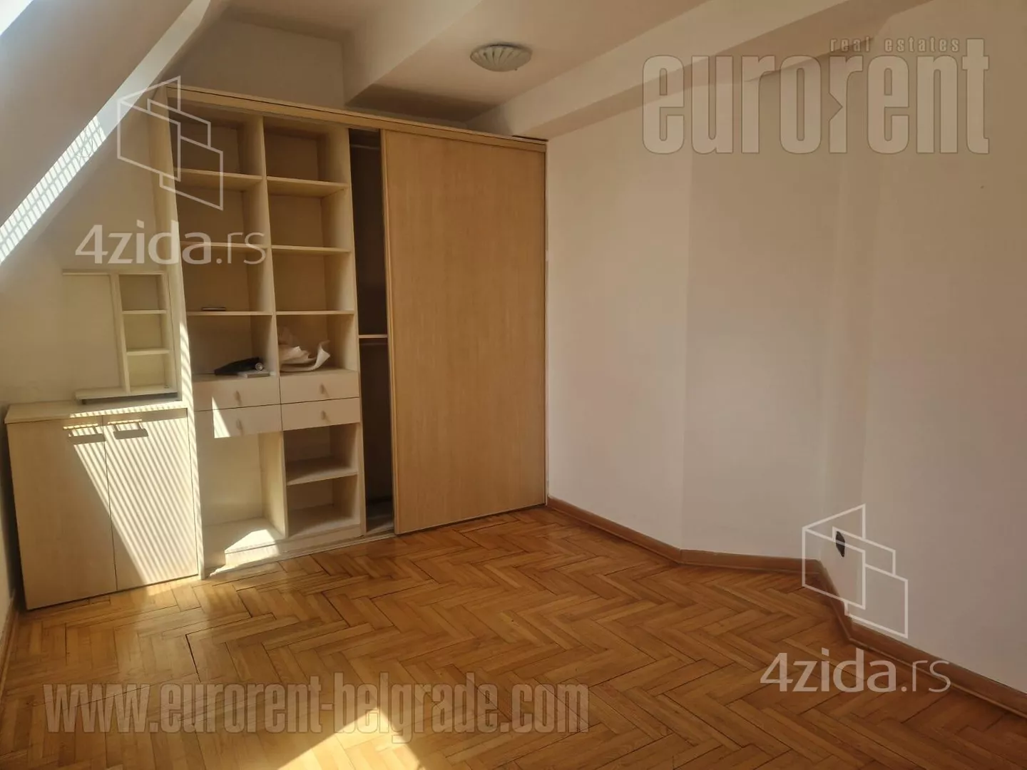 Šestosoban stan | 4zida