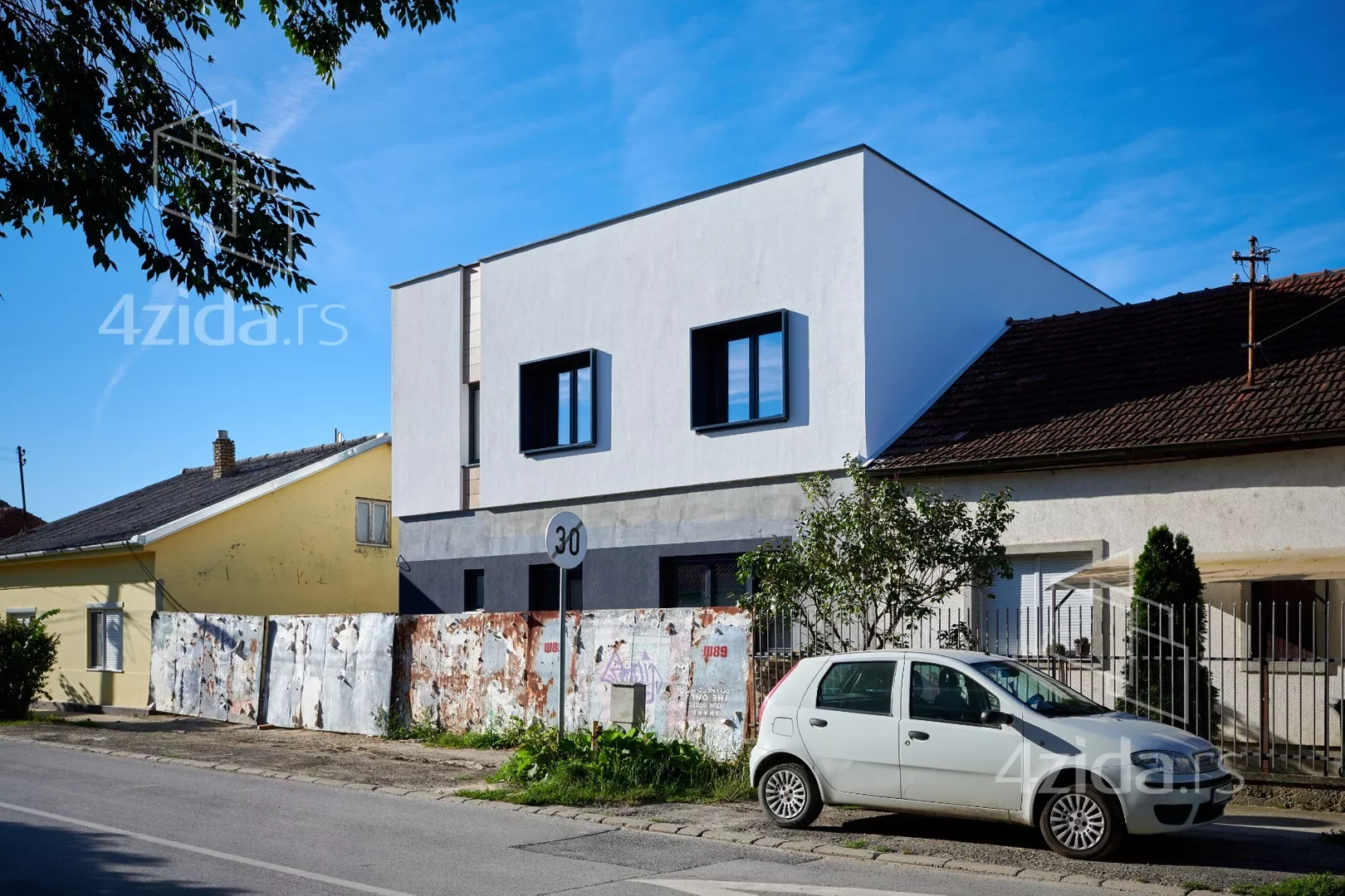 3-etažna kuća | 4zida