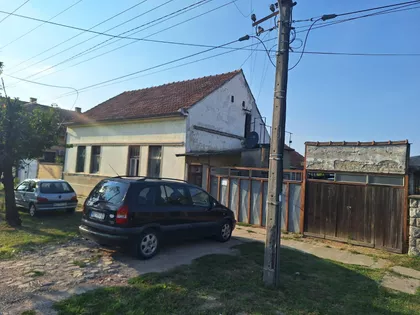 Nikole Tesle 40 | 4zida.rs