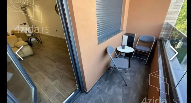 Troiposoban stan | 4zida