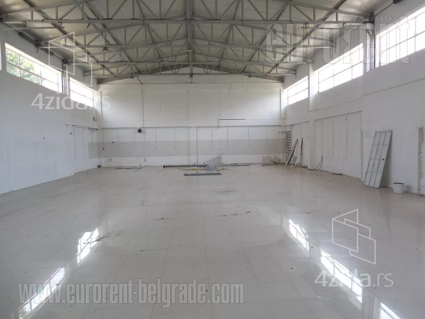 Poslovni prostor | 4zida