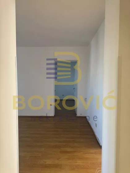 Botanička Bašta | 4zida.rs
