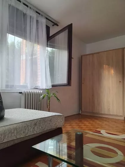 Stojana Novakovića | 4zida.rs