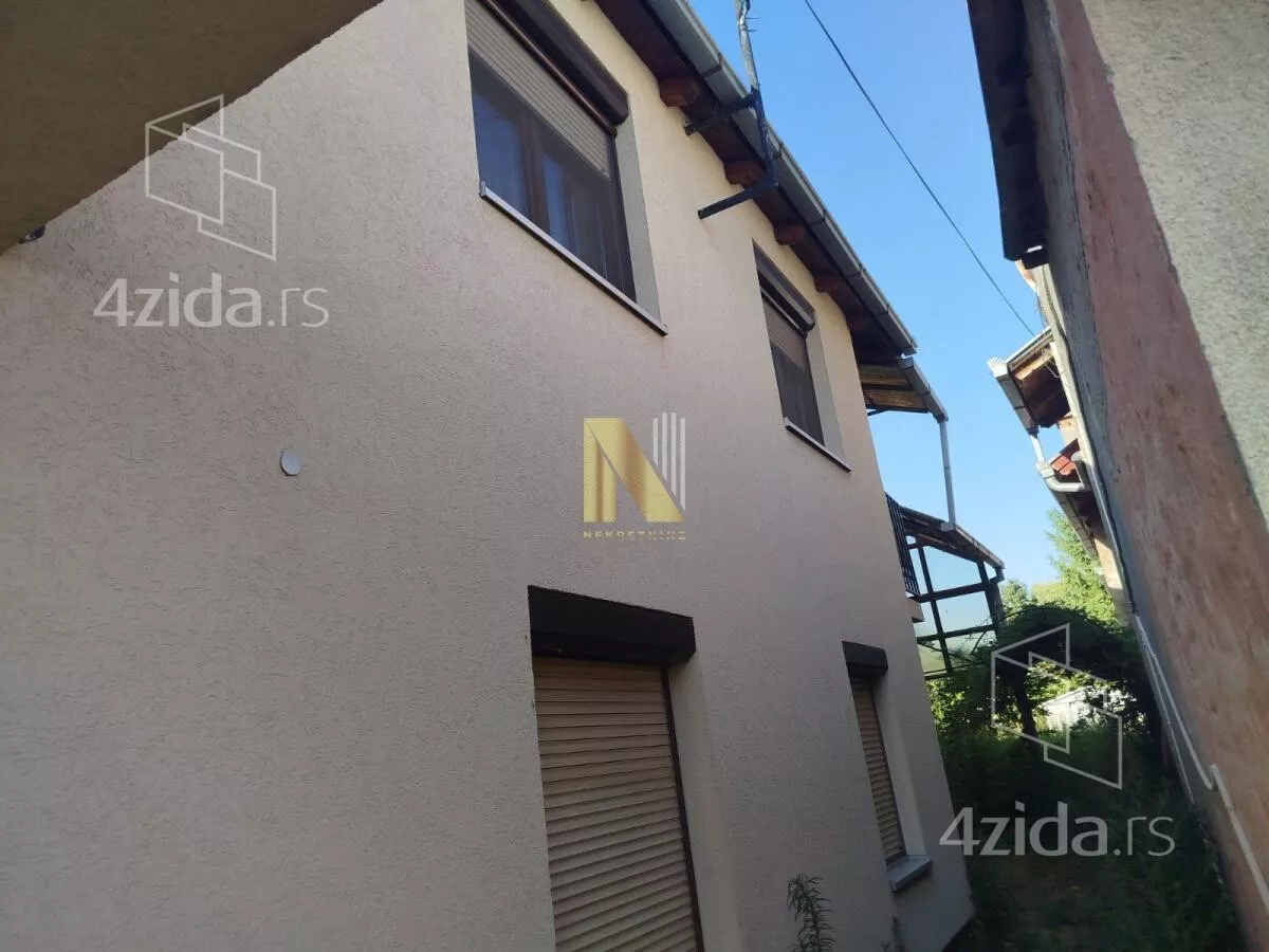 Kuća | 4zida