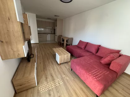 Orlovićeva 70 | 4zida.rs