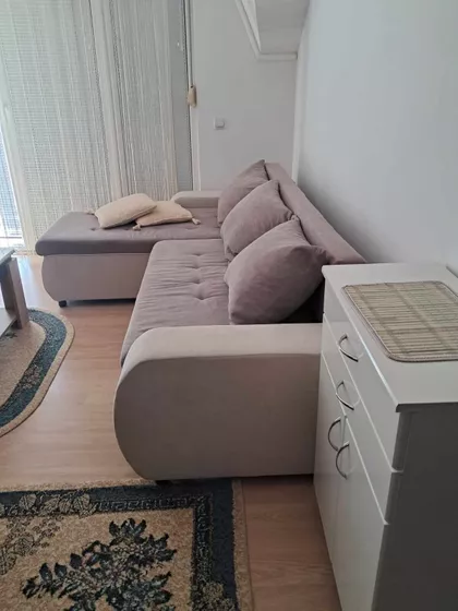 Samoška 15 | 4zida.rs