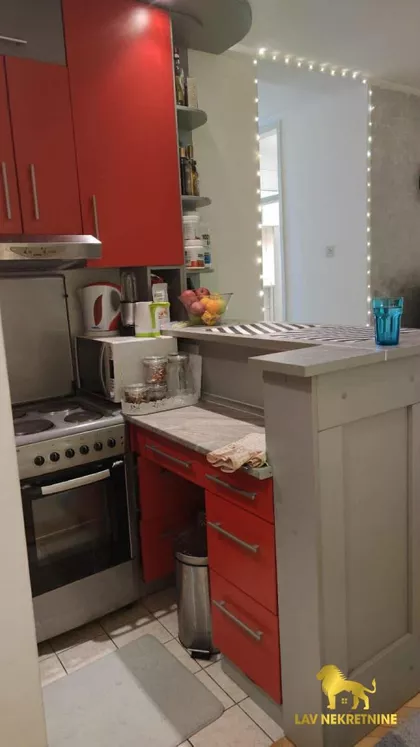 RUMENAČKA | 4zida.rs