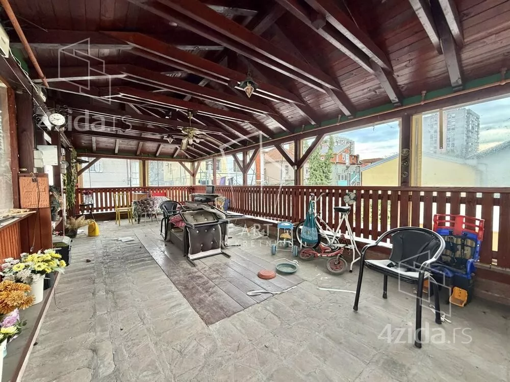 3-etažna kuća | 4zida