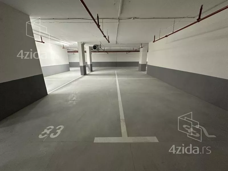 Garaža | 4zida