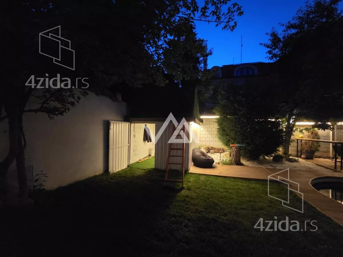 Kuća | 4zida