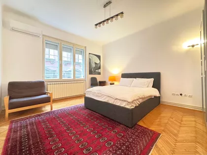 Vase Čarapića | 4zida.rs