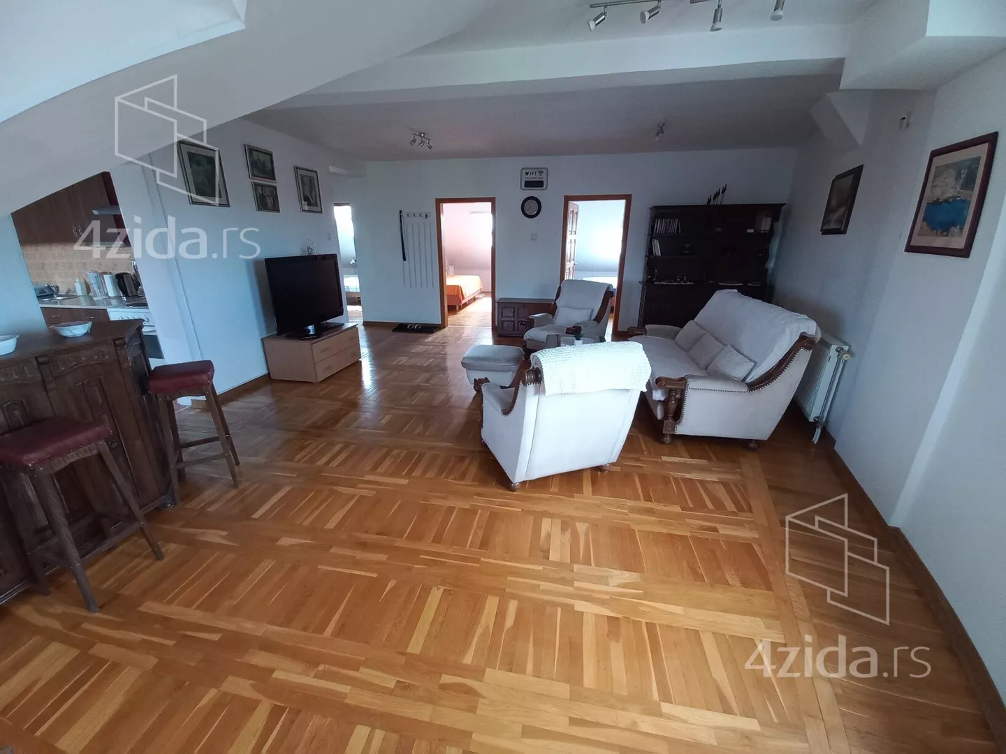 Četvorosoban stan | 4zida