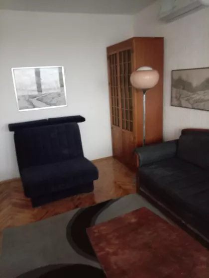 Cara Uroša | 4zida.rs