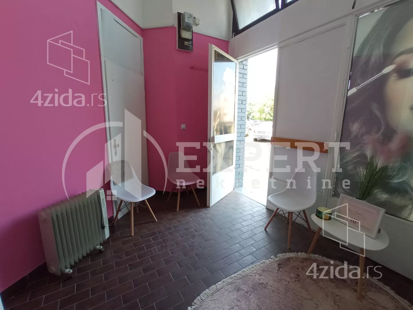 Lokal | 4zida