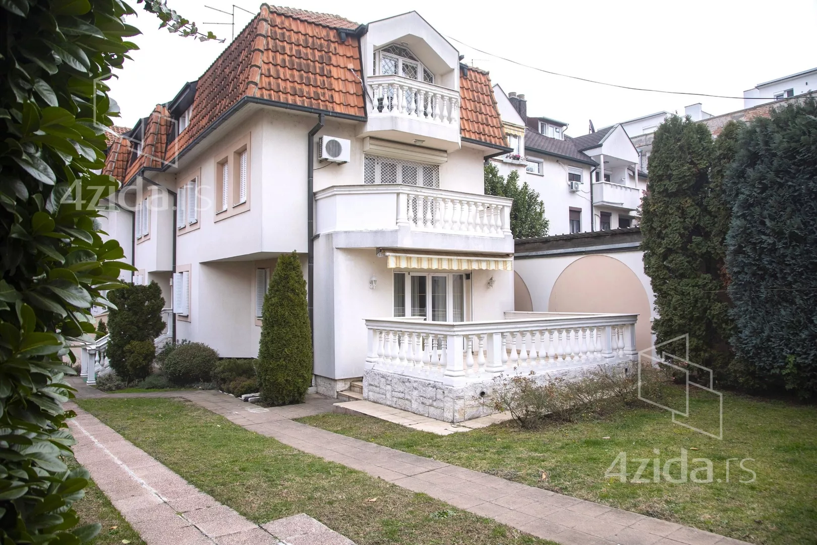 Kuća | 4zida