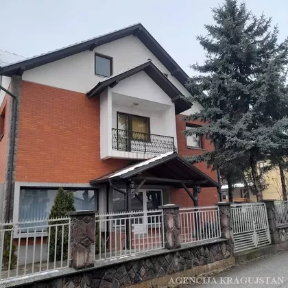 Ljubine Livade | 4zida.rs