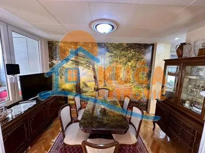 Bulevar Nemanjića | 4zida.rs