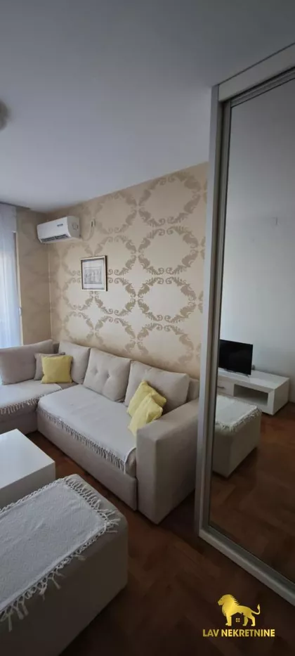 GAJEVA | 4zida.rs