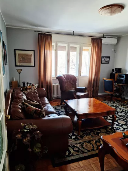 Trg Srpskih Dobrovoljaca | 4zida.rs